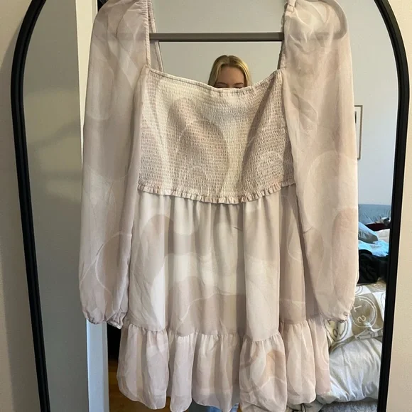 Aritzia Wilfred Tempest Dress - Picture 1 of 2